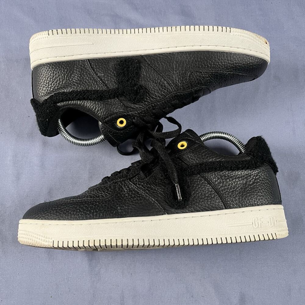 John Geiger GF-01 Black Pebbled Leather Men’s Size 7 Casual Designer Sneakers